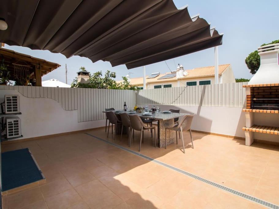 Magnolia O House - Pool View & Privat Garden & Garage Villa Albufeira Eksteriør bilde