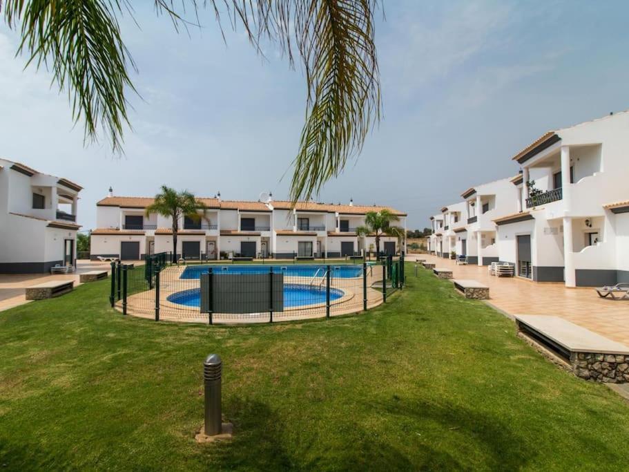 Magnolia O House - Pool View & Privat Garden & Garage Villa Albufeira Eksteriør bilde